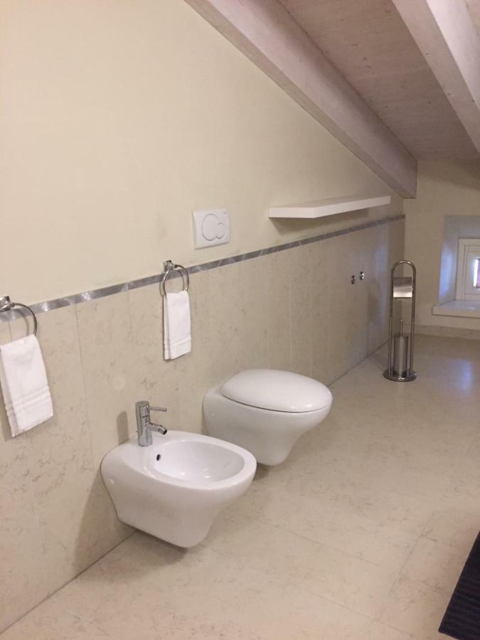 Residenza Virgiliana Suite Con Terrazza-Centro Storico Мантуя Екстер'єр фото