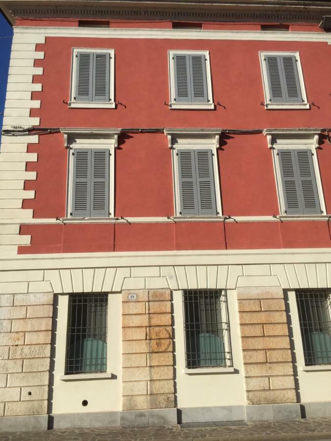 Residenza Virgiliana Suite Con Terrazza-Centro Storico Мантуя Екстер'єр фото